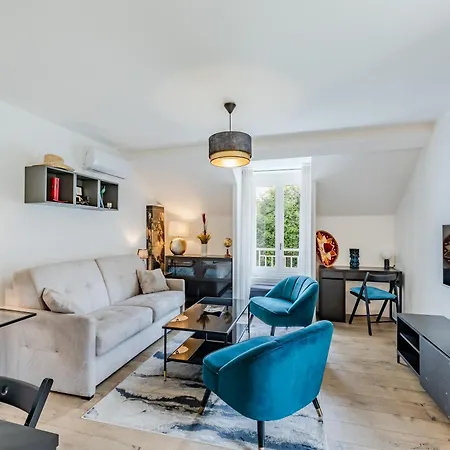 Appartement élégant, Climatisation Et Piscine *
